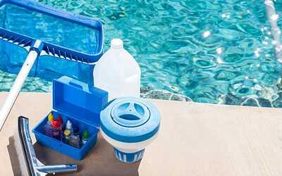 chlorine dioxide for pool water cleaning